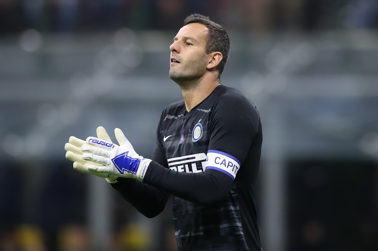 阿金桑米罗：我希望未来能回国米；恰尔汗奥卢是我的偶像（阿金桑米罗盼未来重返国米，偶像是恰尔汗奥卢）