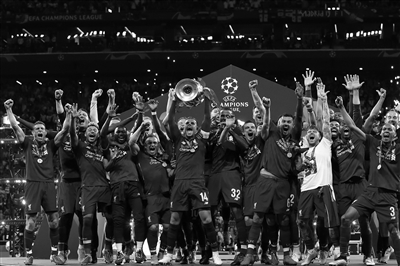 米兰14轮意甲被判5点球，与乌迪内斯并列最多（意甲前14轮米兰获判5次点球，与乌迪内斯并列第一）