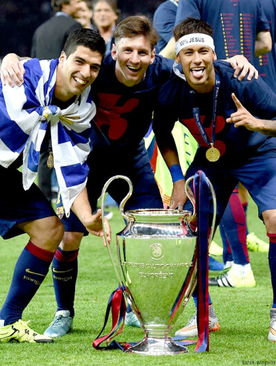 弗里克达成西甲50场里程碑，胜率74%巴萨队史仅次于恩里克（弗里克西甲50战里程碑达成，74%胜率位列巴萨队史第二，仅次恩里克）