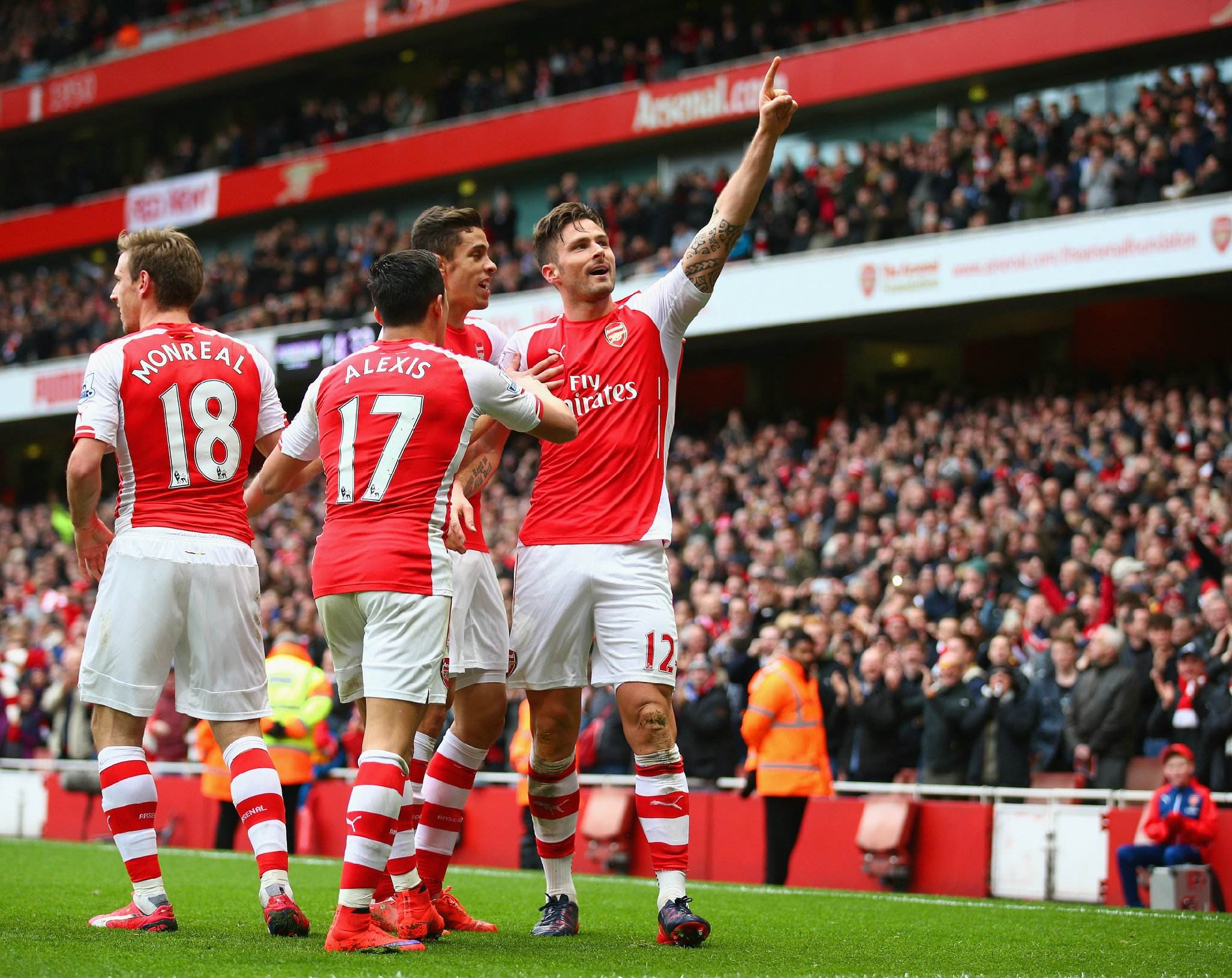 拉卡泽特：本泽马上赛季率队夺冠，他比C罗更强；梅西是GOAT（拉卡泽特：本泽马上季领军夺冠，实力在C罗之上；梅西是史上最佳）