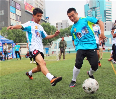 爆冷！国王杯战报：西班牙人0-1西协乙球队巴利阿里竞技遭淘汰（国王杯冷门！西班牙人0-1负于西协乙巴利阿里竞技，无缘晋级）