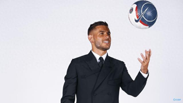 米体：锋线成米兰冬窗补强首选，齐尔克泽伊卡尔迪在列（米兰体育报：冬窗优先补强锋线，齐尔克泽与伊卡尔迪在列）